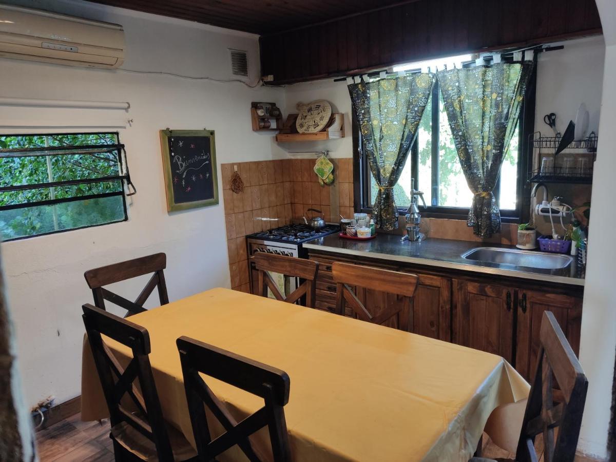 Casita Casa Con Parque, Estacionamiento Y Pileta En Tigre Villa Luaran gambar
